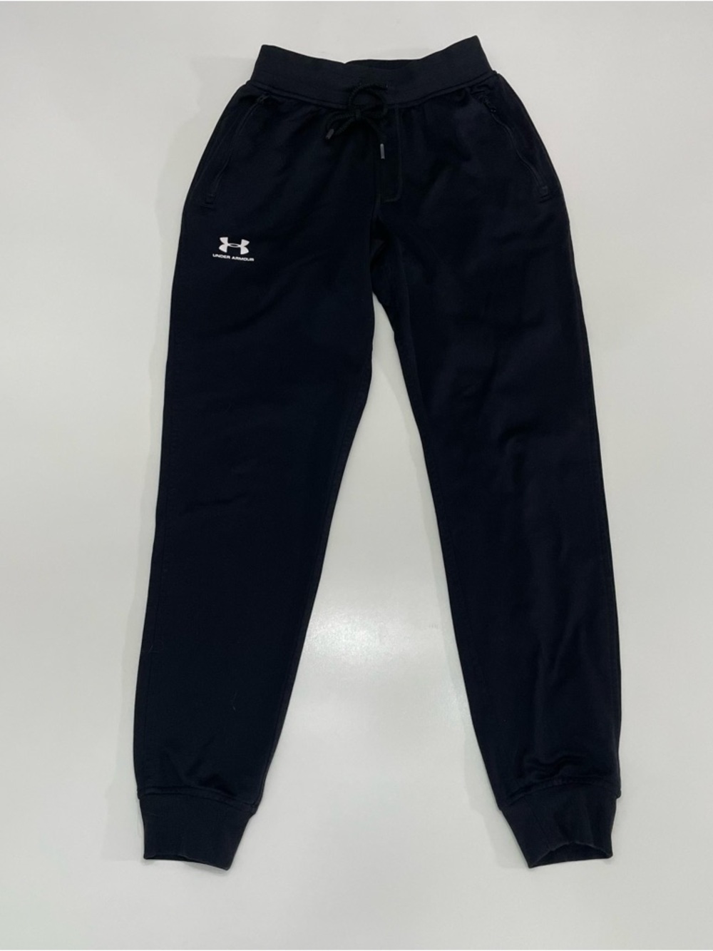 Under Armour Men's Black Sportstyle Drawstring Joggers, size XS